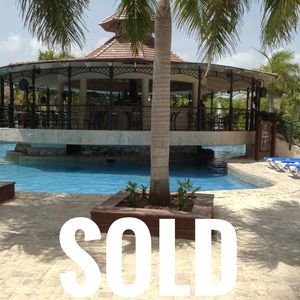 ⬇️Sold Listings⬇️